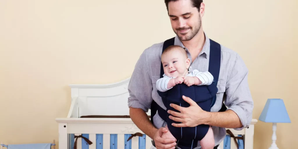 What Are the Dos and Don’ts of Babywearing Safety? What Are the Dos and Don’ts of Babywearing Safety?